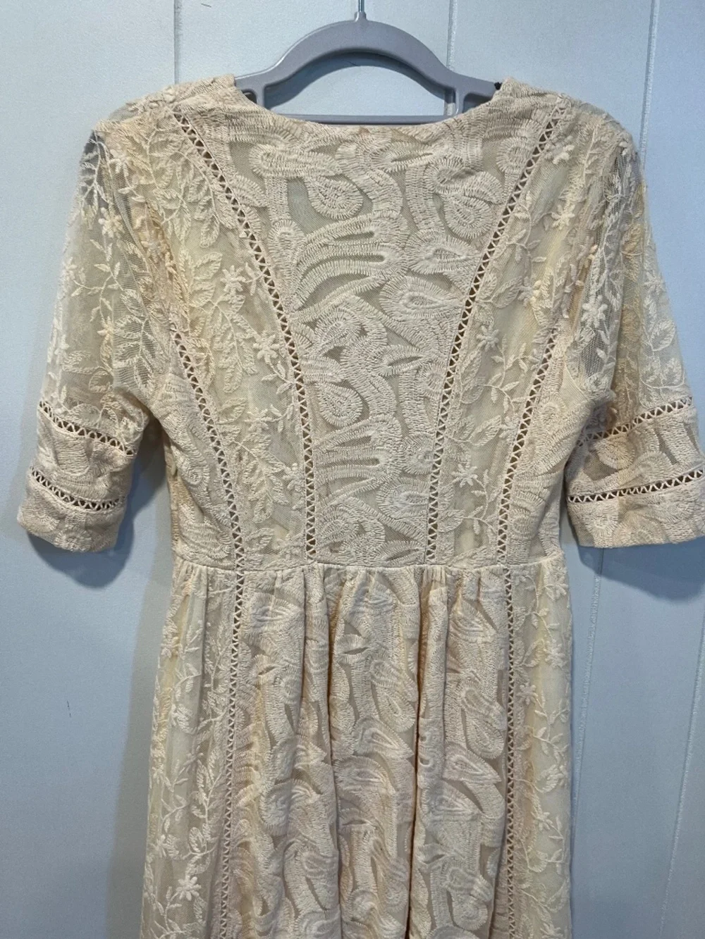 Free People Mountain Laurel Lace Crochet Mide Dress Ivory Boho Romantic sz 2